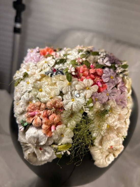 The Dayton company Vintage floral flower headpiece halo piece main image 11